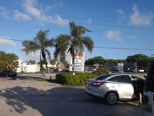 Tire Shop «Smalleys Tire & Auto Repair», reviews and photos, 1001 W Sunrise Blvd, Fort Lauderdale, FL 33311, USA