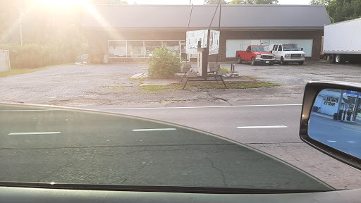 Grocery Store «South End Market Inc», reviews and photos, 1022 Gault Ave S, Fort Payne, AL 35967, USA