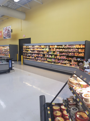 Department Store «Walmart Supercenter», reviews and photos, 1618 W McClain Ave, Scottsburg, IN 47170, USA