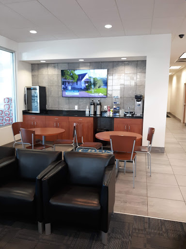 Car Dealer «Cronin Ford», reviews and photos, 10700 New Haven Rd, Harrison, OH 45030, USA