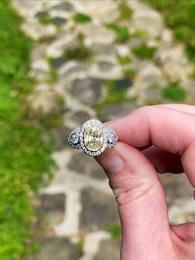 Jewelry Store «Quest Fine Jewelers», reviews and photos, 8430 Lee Hwy, Fairfax, VA 22031, USA