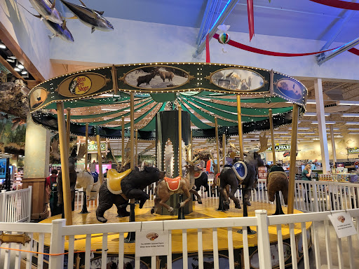 Sporting Goods Store «Bass Pro Shops», reviews and photos, 10501 Palm River Rd, Tampa, FL 33619, USA