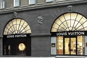 Louis Vuitton Kyiv image