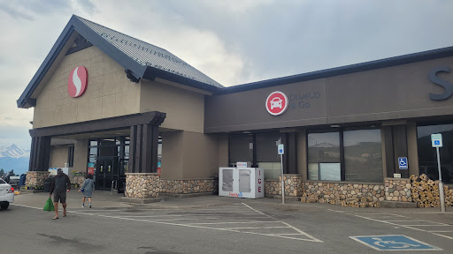 Grocery Store «Safeway», reviews and photos, 1900 N Poplar St, Leadville, CO 80461, USA