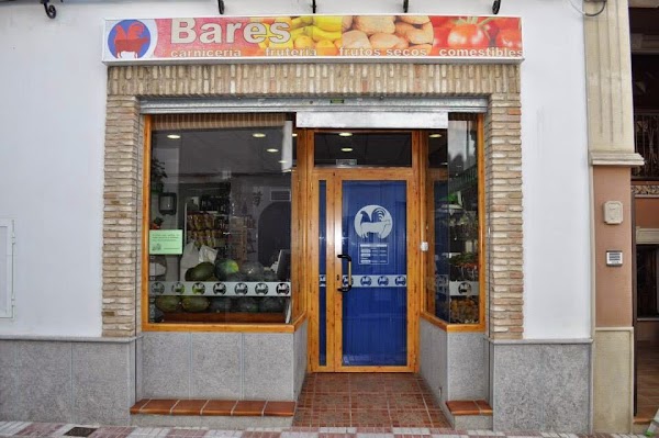 Carnicería Frutería Bares