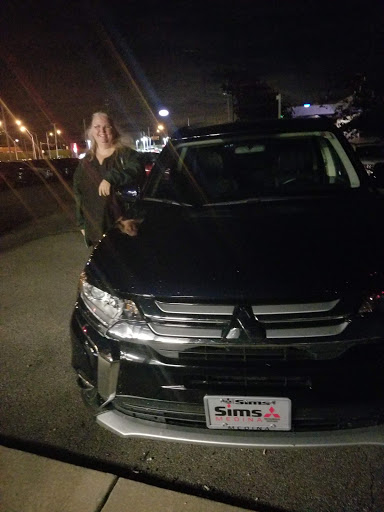 Mitsubishi Dealer «Sims Mitsubishi», reviews and photos, 2908 Medina Rd, Medina, OH 44256, USA