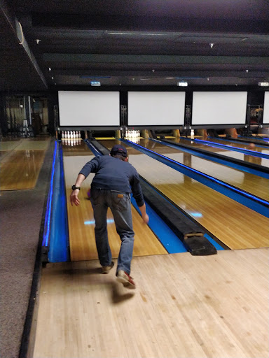 Bowling Alley «Lakeside Bowl», reviews and photos, 135 Main St, Dillon, CO 80435, USA