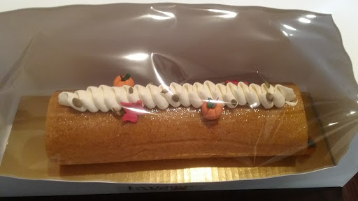 Bakery «Layered Cake Patisserie LLC», reviews and photos, 9 Catoctin Cir SW, Leesburg, VA 20175, USA