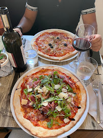 Pizza du Pizzeria La Dolce Vita à Villenave-d'Ornon - n°14