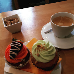 Photo n°55 de LITTLE - Petits Gâteaux à Lyon ()