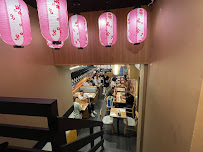 Atmosphère du Restaurant servant des nouilles udon Manpuku à Paris - n°3