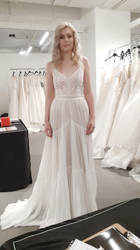 Bridal Shop «Expressions In Silk Bridal», reviews and photos, 7530 Miller Rd, Swartz Creek, MI 48473, USA