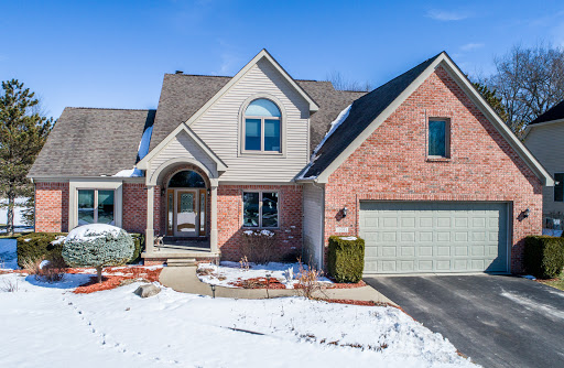 Real Estate Agency «Jennifer Lasco - Real Estate - Homes For Sale - Michigan», reviews and photos, 101 N Adelaide St, Fenton, MI 48430, USA