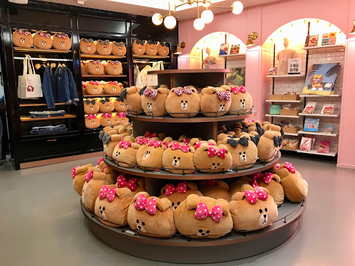 Line Friends New York Times Square Store image 5