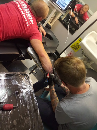 Tattoo Shop «Chrome Halo Tattoo & Body Piercing», reviews and photos, 517 W Main St, Murfreesboro, TN 37129, USA