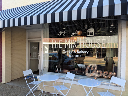 Coffee Shop «The Mix House», reviews and photos, 112 N Main St, Bowling Green, VA 22427, USA