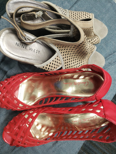 Thrift Store «Goodwill Retail Store of Springfield – Chestnut Crossing», reviews and photos, 425 S Western Ave, Springfield, MO 65802, USA