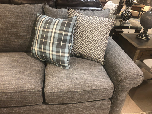 Furniture Store «Cedar Hill Furniture», reviews and photos, 960 E Dorothy Ln, Kettering, OH 45419, USA