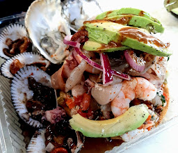 Mariscos 5 Esquinas photo