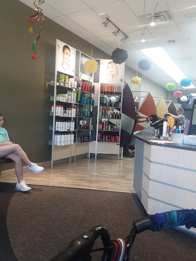 Hair Salon «Great Clips», reviews and photos, 3088 N Eastman Rd #102, Longview, TX 75605, USA