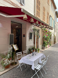 Photo n°32 de CASSIS ET ROMARIN à Cassis ()