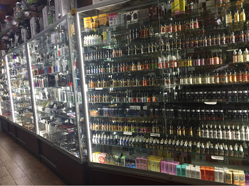 Vaporizer Store «Vape N Cloud Smoke Shop», reviews and photos, 573 Nostrand Ave, Brooklyn, NY 11216, USA