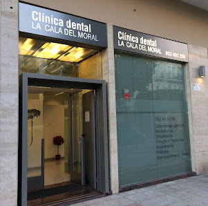 Clínica Dental La Cala del Moral Av. de Málaga, 131, 29720 La Cala del Moral, Málaga, España