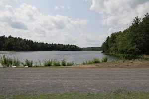 Parc naturel du Lac-Jérôme image