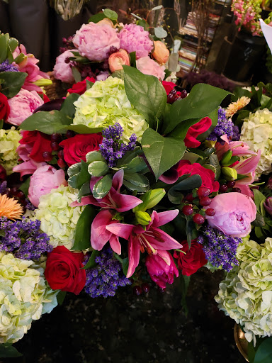 Florist «Pure Design», reviews and photos, 500 S 22nd St, Philadelphia, PA 19146, USA