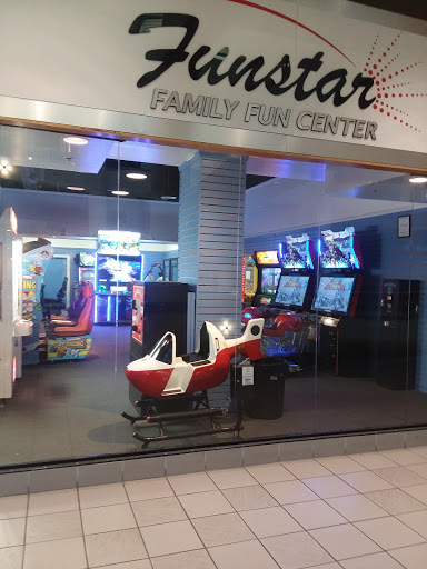 Shopping Mall «Emerald Square», reviews and photos, 999 S Washington St, North Attleborough, MA 02760, USA