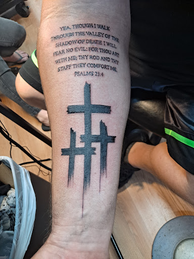 Tattoo Shop «Dragons Den Tattoo», reviews and photos, 1408 Bienville Blvd, Ocean Springs, MS 39564, USA