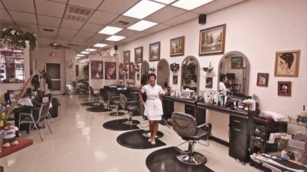 La' Riviera Hair & Nail Salon