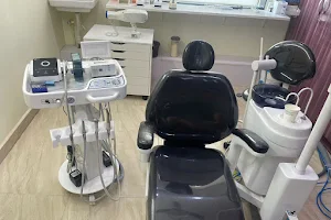 MODERN DENTAL CARE image