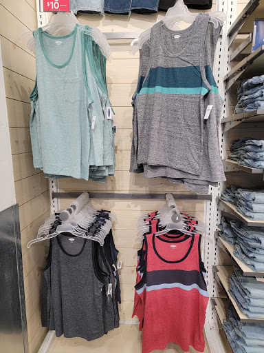 Shopping Mall «DC USA», reviews and photos, 3100 14th St NW, Washington, DC 20010, USA