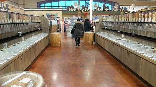 Grocery Store «Fresh Thyme Farmers Market- Mt. Prospect», reviews and photos, 211 W Rand Rd, Mt Prospect, IL 60056, USA