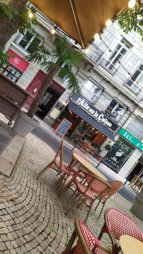 Atmosphère du Restaurant L Aile ou la Cuisse à Saint-Étienne - n°2
