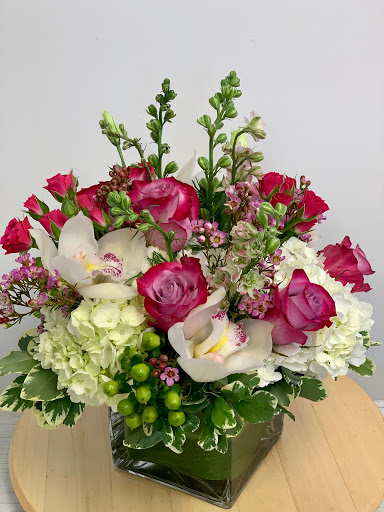 Florist «Maya Studio Florist», reviews and photos, 1530 E Thackery Ave, West Covina, CA 91791, USA