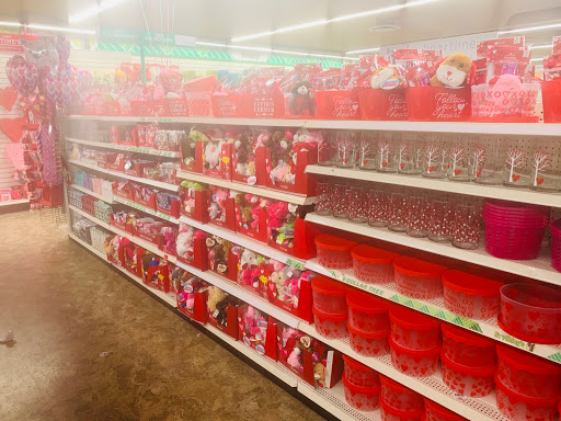 Dollar Store «Dollar Tree», reviews and photos, 10639 Sepulveda Blvd, Mission Hills, CA 91345, USA