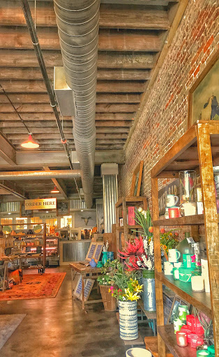 Market «Birdies Market & Catering | Grassroots Coffee», reviews and photos, 206 N Patterson St, Valdosta, GA 31601, USA