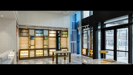 Warby Parker, 1123 N State St, Chicago, IL 60610, USA, 