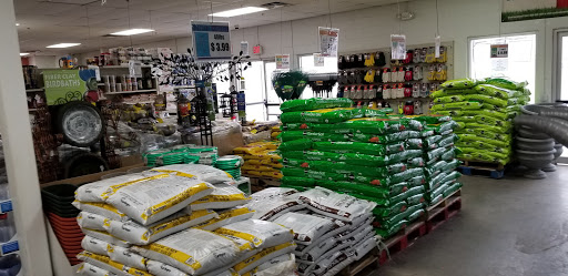 Clothing Store «Discount Madness», reviews and photos, 44 Bridge St, Pelham, NH 03076, USA