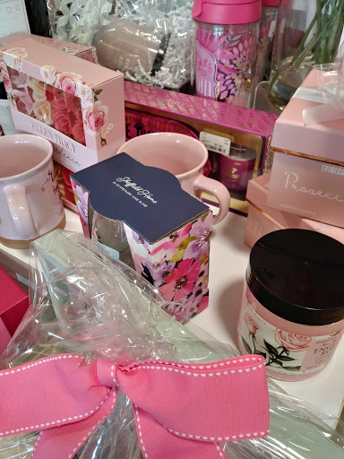 Department Store «HomeGoods», reviews and photos, 431 N Main St, East Longmeadow, MA 01028, USA