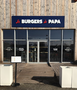 Les Burgers de Papa Centre Commercial Val, 1401 Rue de la Gare, 01710 Thoiry