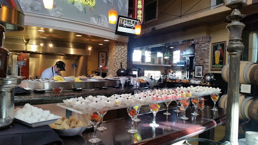 Shopping Mall «Shops At Dos Lagos», reviews and photos, 2780 Cabot Dr #140, Corona, CA 92883, USA