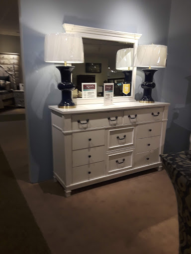 Furniture Store «Levin Furniture», reviews and photos, 3742 Brookwall Dr #20, Akron, OH 44333, USA