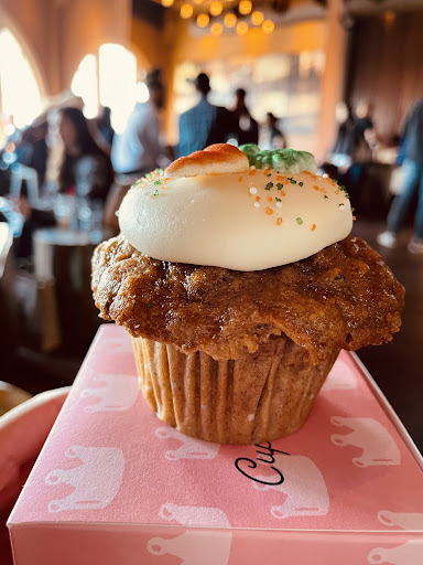 Cafe «Cupcake Royale», reviews and photos, 108 Pine St, Seattle, WA 98101, USA