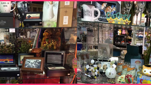 Express Gifts, 630 W Rand Rd, Mt Prospect, IL 60056, USA, 