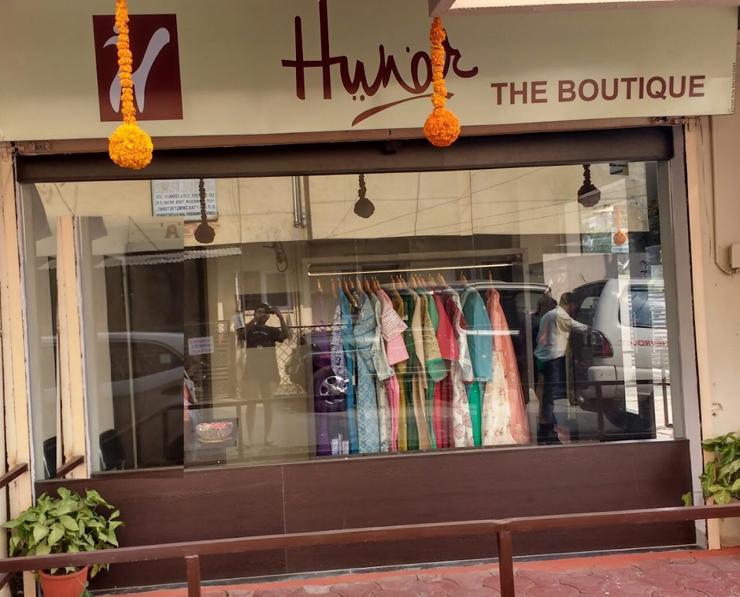 Hunar Boutique