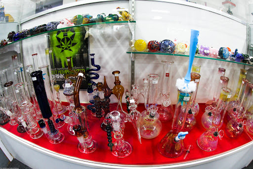 Vaporizer Store «Burn Smoke Shop», reviews and photos, 1025 Pacific Blvd SE, Albany, OR 97321, USA