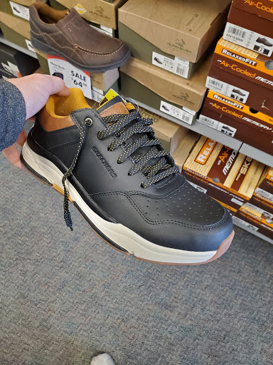 Shoe Store «Shoe Carnival», reviews and photos, 1079 W Riverdale Rd, Riverdale, UT 84405, USA